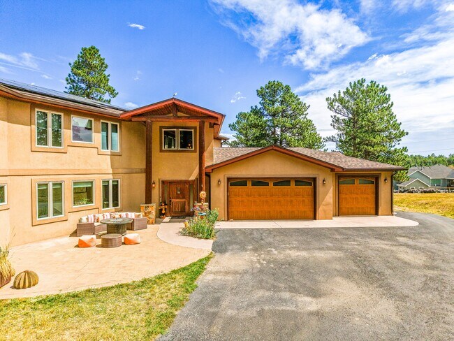 Building Photo - 29934 Paint Brush Dr