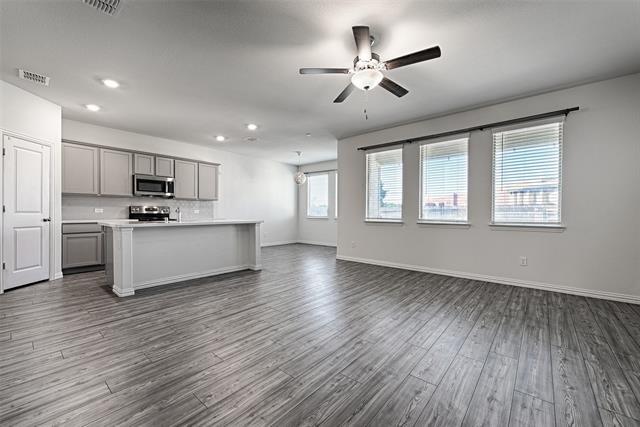 Building Photo - 5513 Brahma Trail