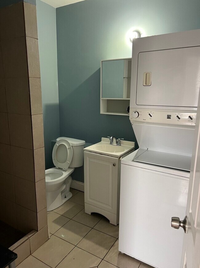 Building Photo - 3445 N Pulaski Rd