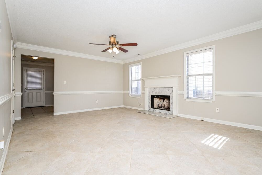 Building Photo - 483 Chase Marion Way