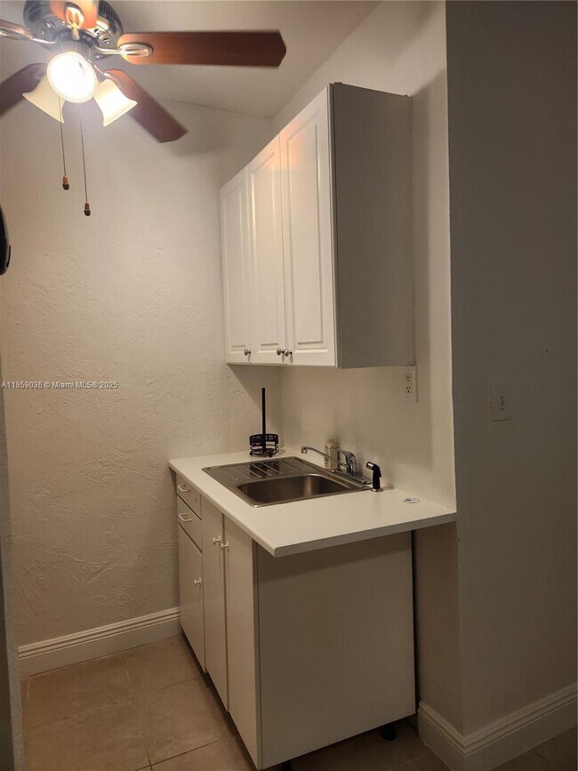 Building Photo - 10830 SW 167th St