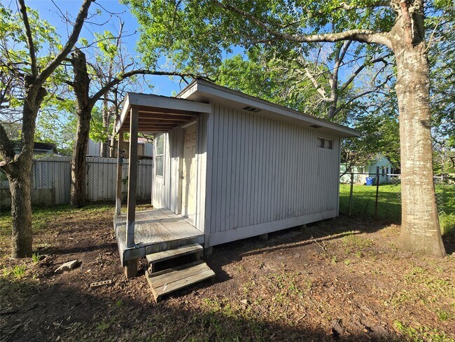 Building Photo - 846 S Morgan St