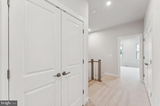 Building Photo - 1171 Herndon Pkwy