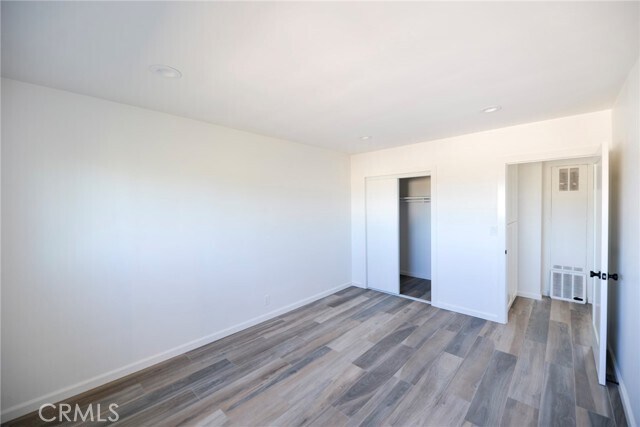 Building Photo - 262 Avenida Victoria