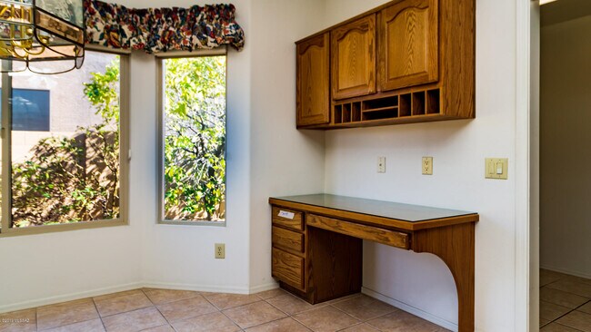 Building Photo - 38006 S Desert Highland Dr