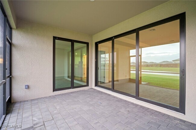Building Photo - 10617 Timber Crk Dr