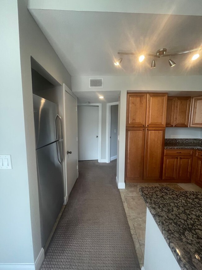 Building Photo - 2 Bedroom / 2 bath Condo in Bermuda Dunes ...