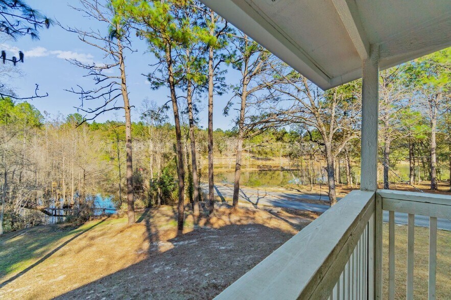 Building Photo - 1315 Grandview Dr