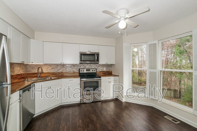 Building Photo - 1524 Citation Cir