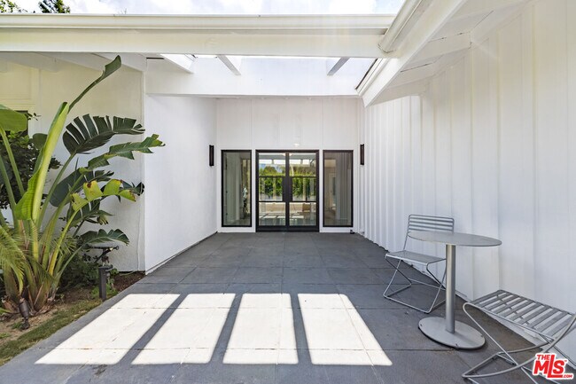 Building Photo - 23020 Wrencrest Dr