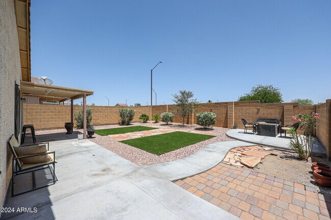 Building Photo - 1605 S 227th Ave