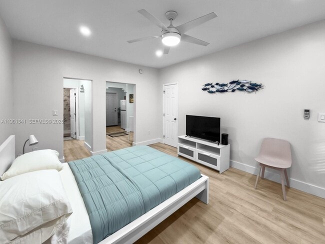 Building Photo - 1227 Euclid Ave