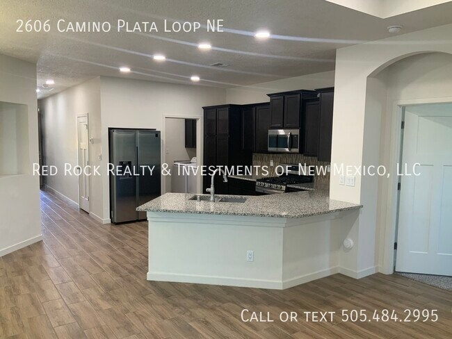 Building Photo - 2606 Camino Plata Loop NE
