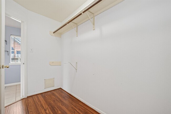 Building Photo - 11563 Withers Way Cir