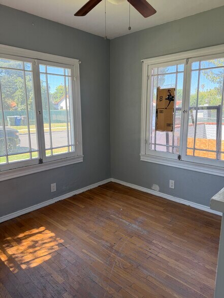 Building Photo - 6341 Palm Ave