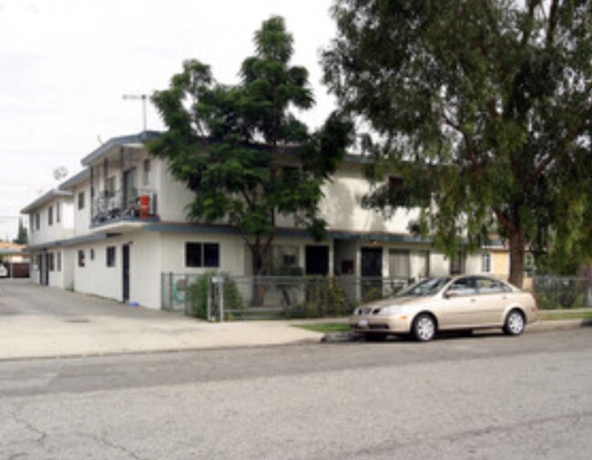 Building Photo - 6009 Gallant St