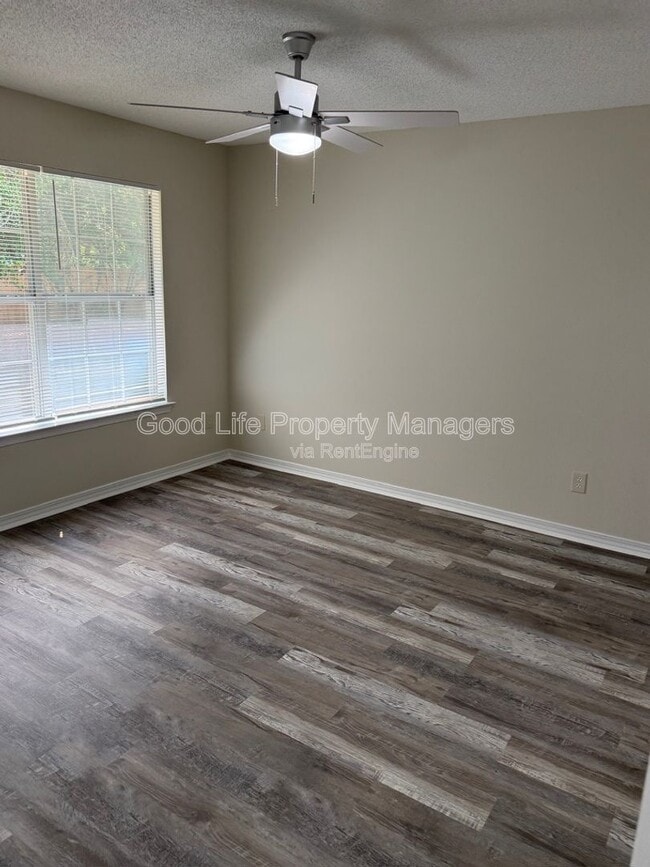 Building Photo - 9980 Bowman Ave