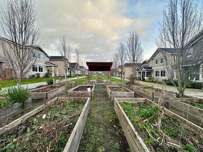 Building Photo - Modern 3-Bedroom 2.5 Bath Single Family Home in Gresham!