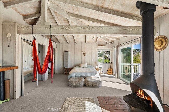 Building Photo - 128 Crescent Bay Dr