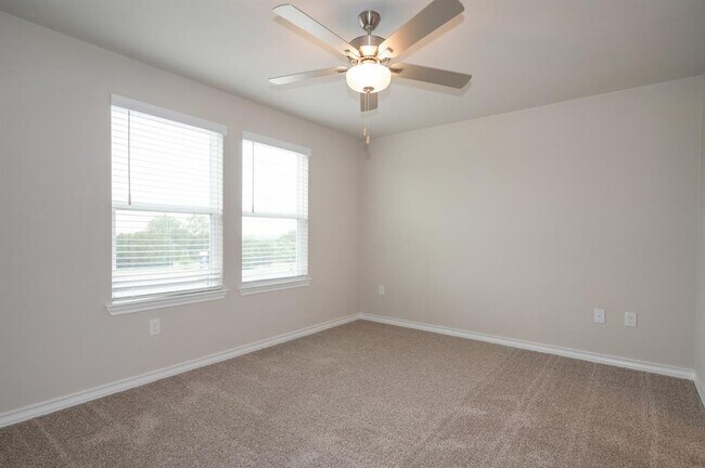 Building Photo - 4801 Star Jasmine Dr