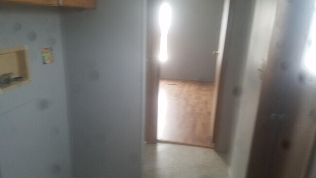 Building Photo - 21727 Woodburn Rd