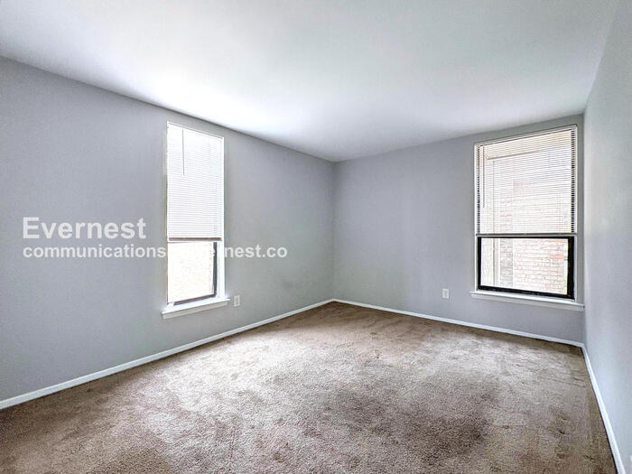 Building Photo - 3314 Huntley Sq Dr