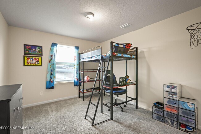 Building Photo - 12644 Lake Taylor Ln