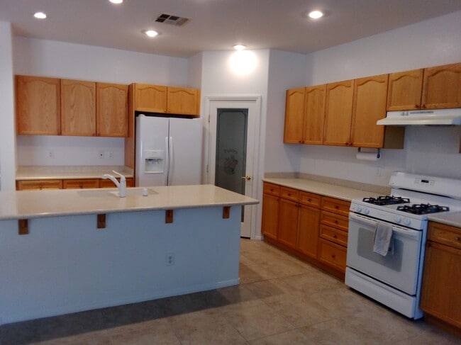 Building Photo - 232 Pebble Canyon Dr