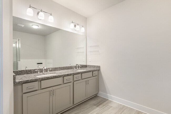 Building Photo - Modern Living in Heights at Grant Park – Prime Atlanta Location Near BeltLine & East Atlanta Village