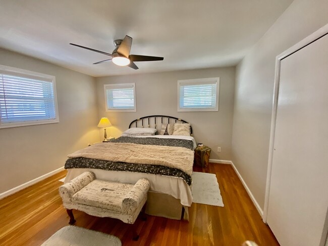 Building Photo - 5307 Pooks Hill Rd