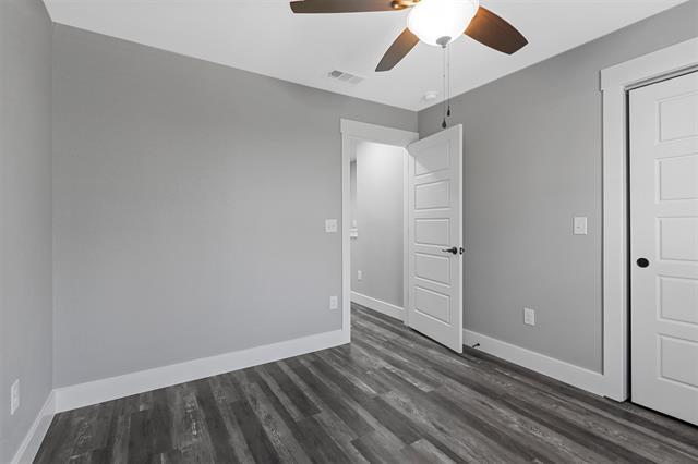 Building Photo - 1309 S 5th Ave