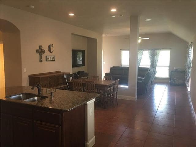 Building Photo - 132 Stanley Falls Dr