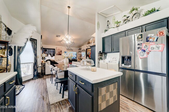 Building Photo - 2744 S Raven