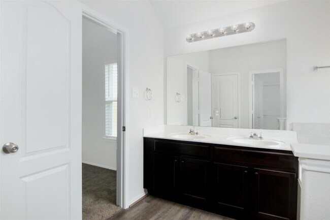Building Photo - 3703 Homestead Ridge Ln