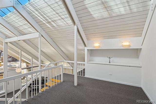 Building Photo - 3130 S Monroe St