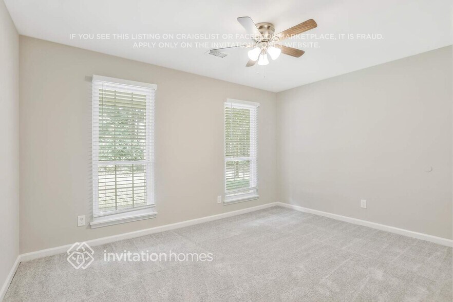 Building Photo - 1356 Gray Rock Dr