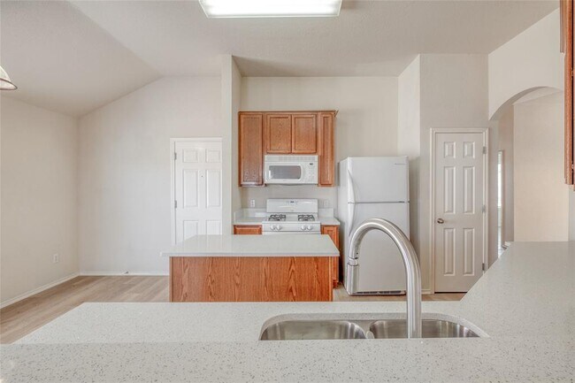 Building Photo - 1538 Haynie Bend