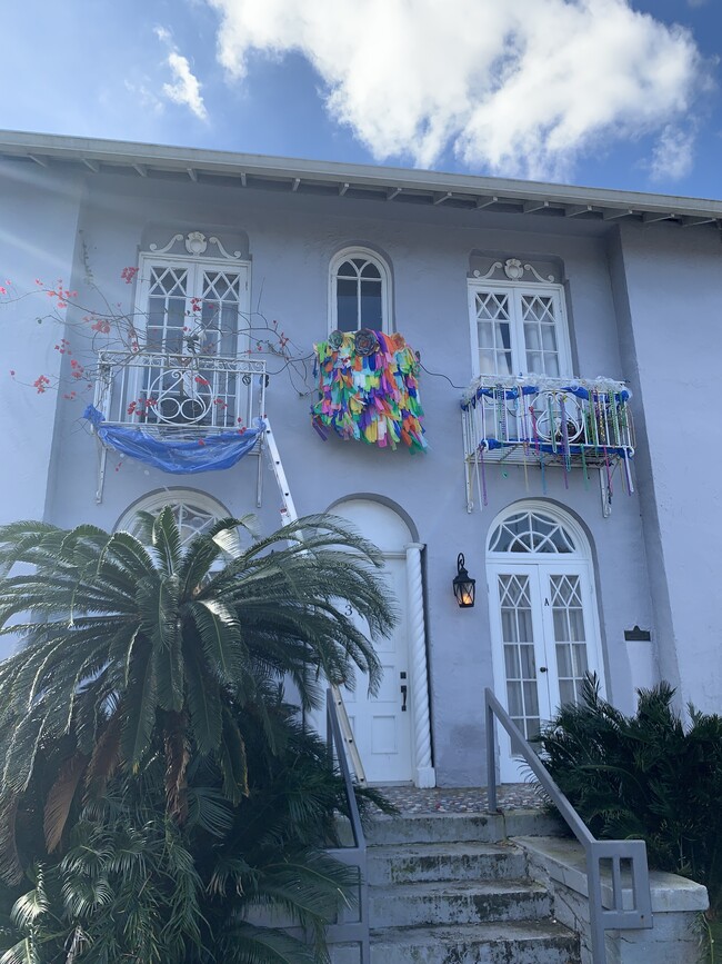 Building Photo - 3710 Dumaine St