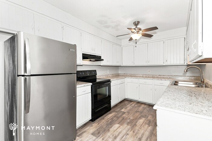 Building Photo - 106 Parlock Cir