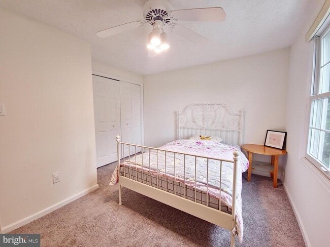 Building Photo - 10917 Outpost Dr