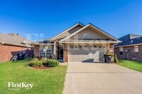 Building Photo - 855 Clover Ave