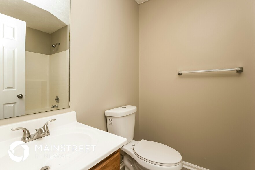 Building Photo - 143 Beechwood Ln