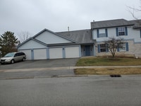 Building Photo - 1322 N Red Oak Cir