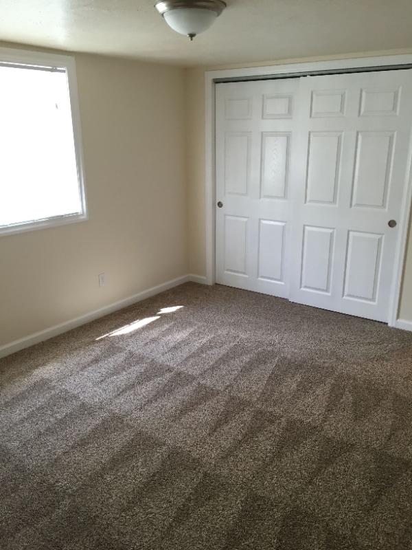 Building Photo - 1015 Roosevelt Ave