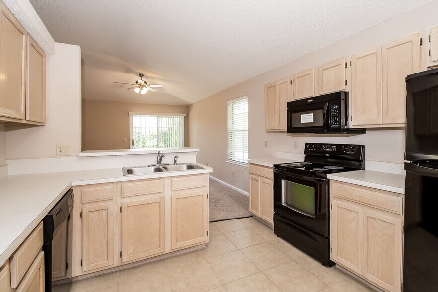 Building Photo - 1430 Starboard Ct