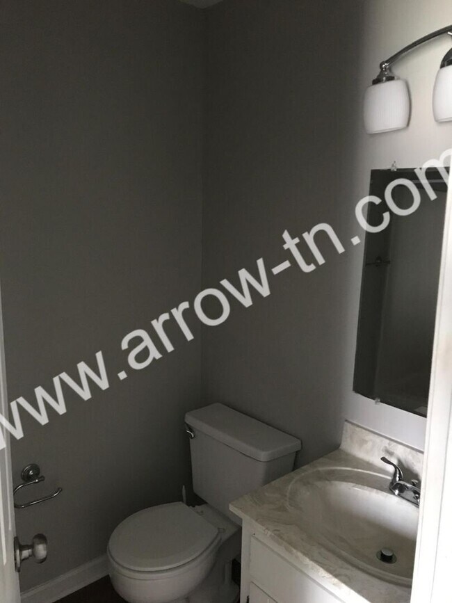 Building Photo - $500 Off Second Full Month’s Rent!