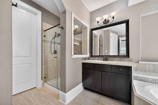 Building Photo - 30148 Southern Sky Dr