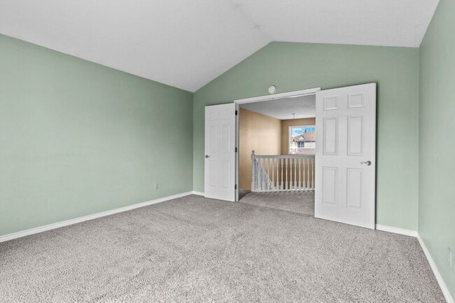 Building Photo - 700 SW 27th Way