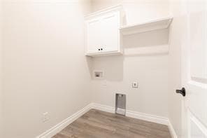 Building Photo - 8233 Mountain Oak Dr