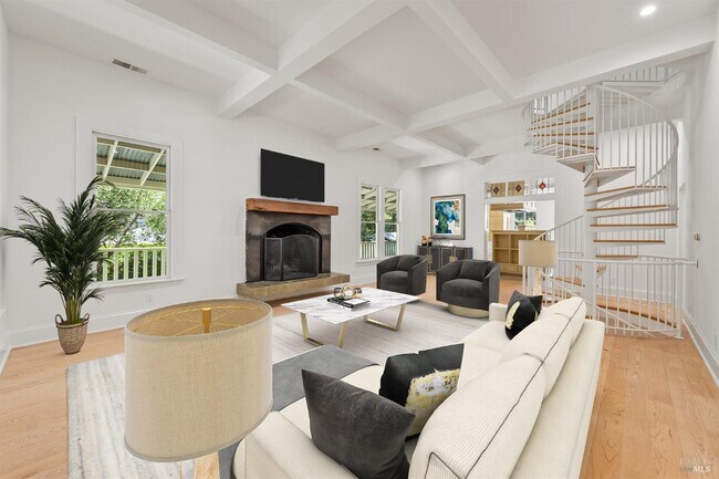 Building Photo - 1533 Allyn Ave